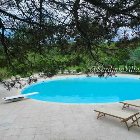 Apartman Flores *