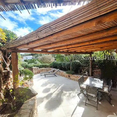 Flores Apartman Porto Cervo